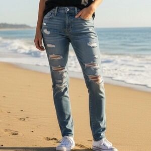 NWT American Eagle Airflex+ Athletic Fit Distressed Light Wash Jeans 32x32